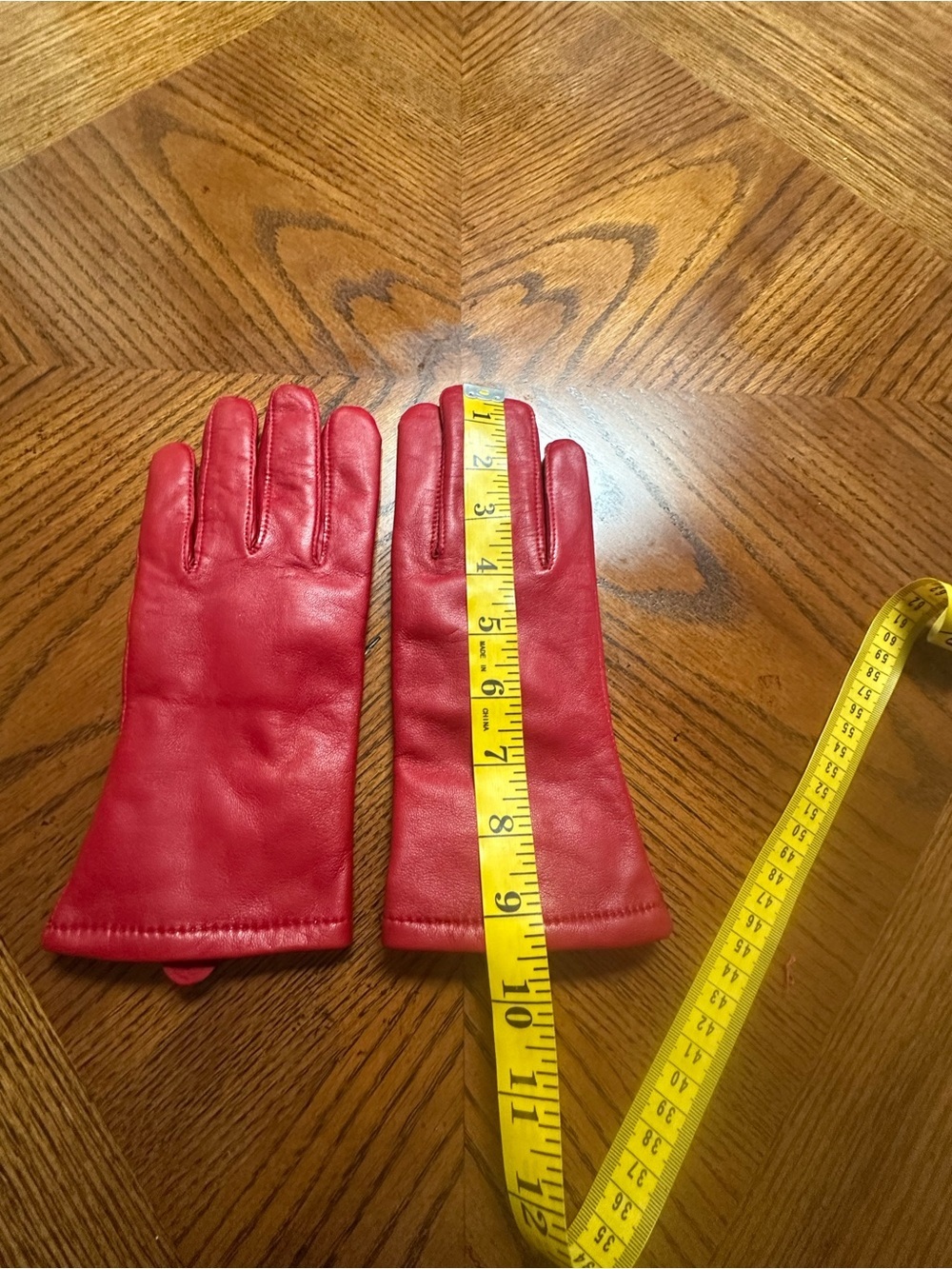 Preston & York Red Leather Women's Gloves - Picture 8 of 8